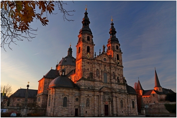 Fulda: Dom St. Salvator, November 17:00 Uhr