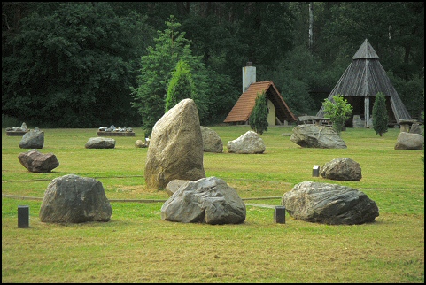 boulder park near Korvin