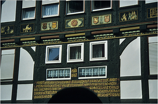 Schwalenberg Detail Fachwerk: 
ehemaliges Doktorhaus (Dr. Schlickewei) in der Brauergildestraße